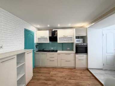 3 кім. квартира в цегляному будинку по вул. Вовчинецька