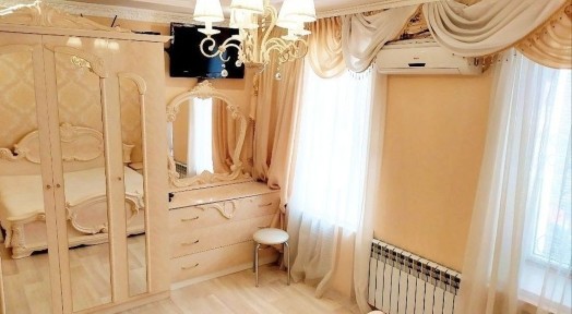 2-кім. Центр. Автономне опалення!