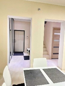 Отличный новый дом, метро Славутич, генератор, парковка!