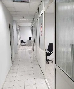 Отличный офис с мебелью, Гайдара (Праховых), новый ремонт