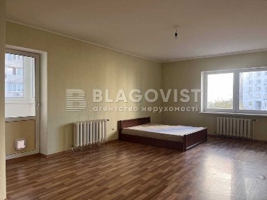 Продам 3к квартира Срібнокільська 2а Позняки Осокорки Княжий Затон