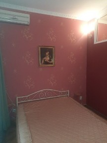 Сдам свою трёхкомнатную квартиру в историческом центре города