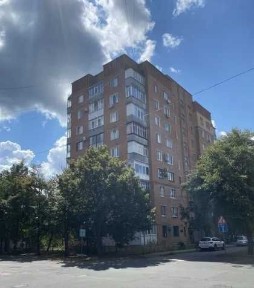 Продається 3 кімнатна квартира! Центр