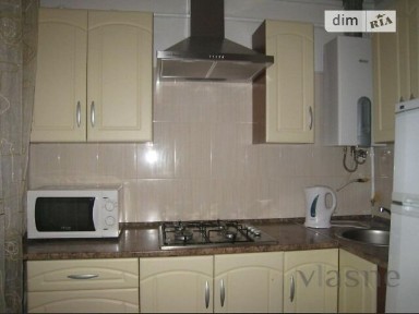 Здам подобово 1к квартиру на вул. Володимира Мономаха 27 • ID 31676298