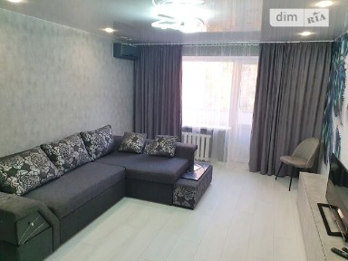 Здам подобово 2к квартиру на вул. Одеська 5 • ID 31578438