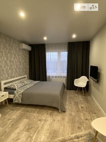 Бориса Гмирі вулиця, район Дарницький, Київ, метро Позняки, вул. Бориса Гмирі 20 • ID 31471297