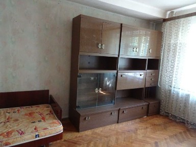 Разумовского, 2к раздельная квартира, метро Житомирская Святошино