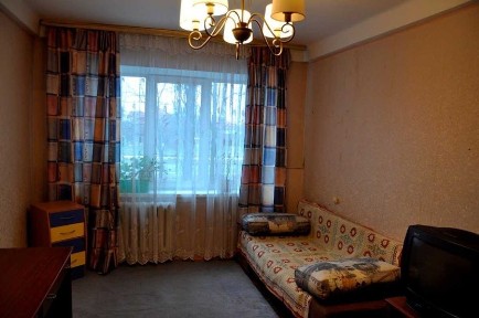 Здам 1 кімнатну квартиру вул. Івана Виговського