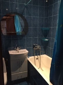 1к кв на Київській. Вільна