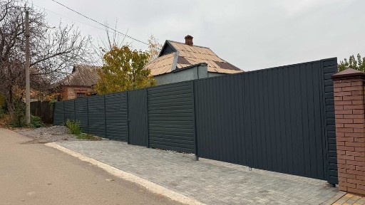 Продам будинок на МОПРі