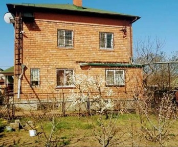 Продажа 2х этажный дом 240кв. м.