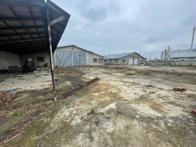 Продається майновий комплекс 3000 м. кв. с. Мамаївці