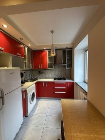 Оренда 2-кімнатної квартири по вул. Відінська