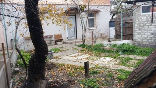 Здам в оренду утеплений будинок на Москалівці. Є заїзд для авто.