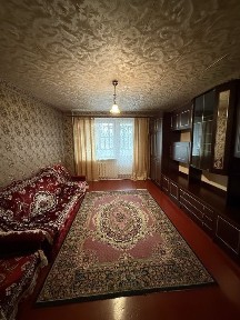 Центр, вул. Сінна 2к 9000+к