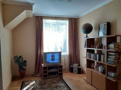 Продаж будинку в ЦЕНТРІ р-н Шишкарівська