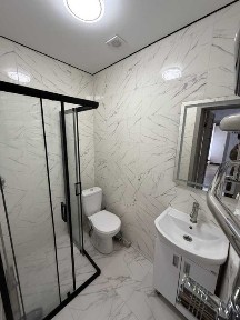 Частина будинку з євроремонтом і власним двором, район Океану