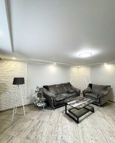 Ексклюзив від DOM-X продається будинок в центрі міста