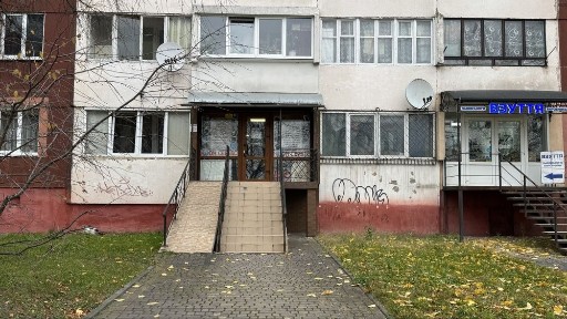 Оренда магазину на Сихові