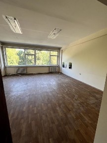 Оренда офісу по вул. Городоцька. 36 м, 3 поверх.