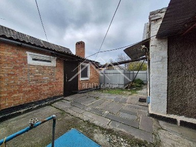 Продаж 1/2 будинку в ЦГ районі