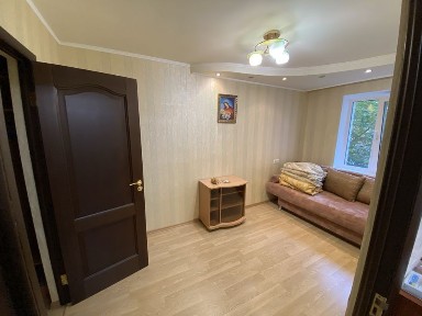 Київ, Солом'янський, вулиця Ушинського 11