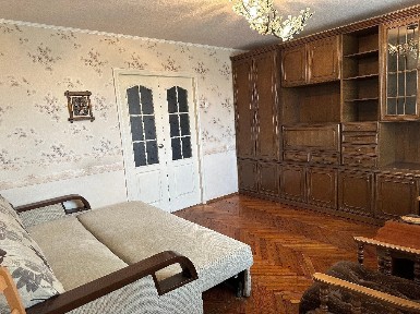 Киев, Привокзальная ул., 14А