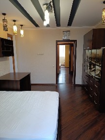 Здам 3х. кв. вул. О.Екстер біля Молодіжного парку.