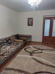 Здається 2 км квартира р-н 14 школи!