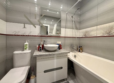 Продаж квартири 63 м2 у жк Комфорт Таун