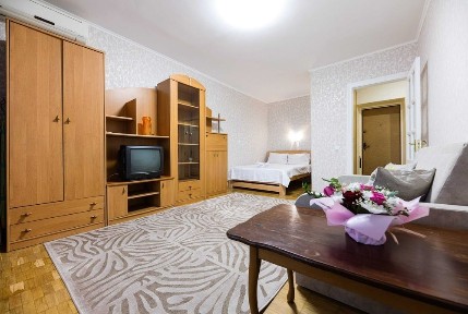 Подобово квартира в Києві, КПЇ, Охматдит