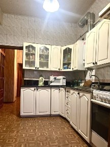 Аренда 4-х сталинка р-н Пруды ул Зинчевского, 6, 3/4