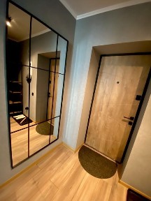 Продам 1-кiмнатну квартиру в центрi