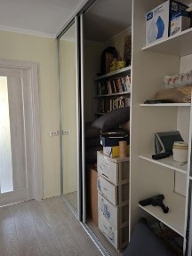 Продаж 2к Дністерська