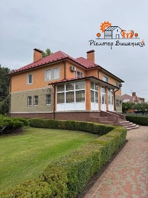 Продаж маєтку 720 кв. м. між лісом та водоймо. Кийлів