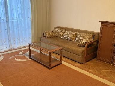 Київ, Шевченківський, вулиця Гоголівська 36-40