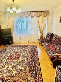 Оренда 3 х кімнатноі квартири, метро Харьківська