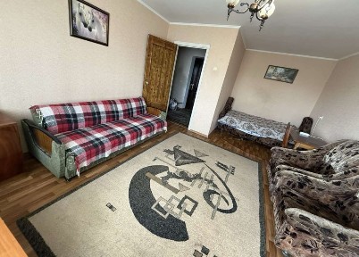 Вільна 1 кім на Автопарку