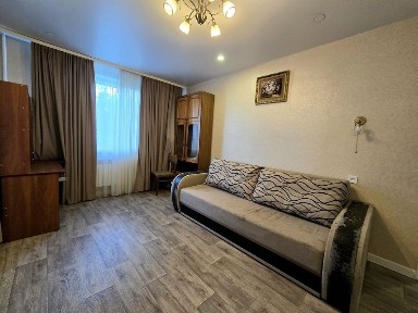Сдам 2-х комнатную, Холодная гора, пер. <a href='/newbuilding/1436/view/zk-titarenkovskii'>Титаренковский</a> 4, метро