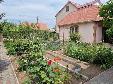 Дом у моря в Затоке. Отдых и бизнес одновременно.