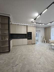 Продаю БЕЗ КОМІСІЇ для покупця. Будинок