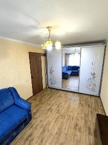 1к кв-ра Хортицкий р-н. Долгосрок и краткосрок.