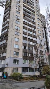 Продам 3х кімнатну квартиру. Ж/М Червоний камінь. Коробова 24.