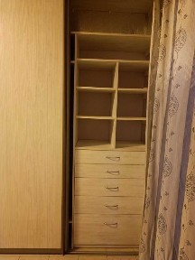 2к., у приватному котеджі, у с. Троєщина. Є опалення!