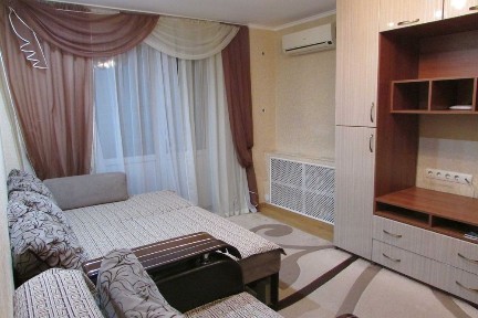 ВПЕРШЕ! ст. метро Мінська, Героїв Дніпра. вул. Рокосовського 3 а.