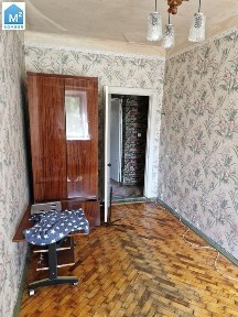 Продам квартиру в центре города на Проспекте Соборном 141 (Интурист)