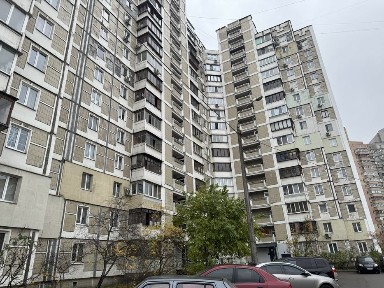 Двушка роздільна Срібнокільська 16 біля метро Осокорки