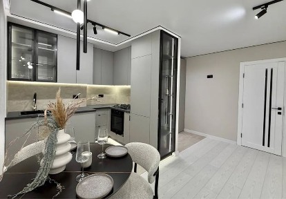 Продається 2 кімнатна квартира по вул. Смакули