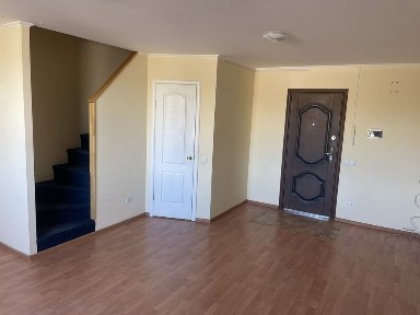 Продам 3-кімнатну квартиру в центрі Боярки