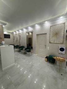 Косметологічна клініка з меблями на Печерську в ЖК KADORR